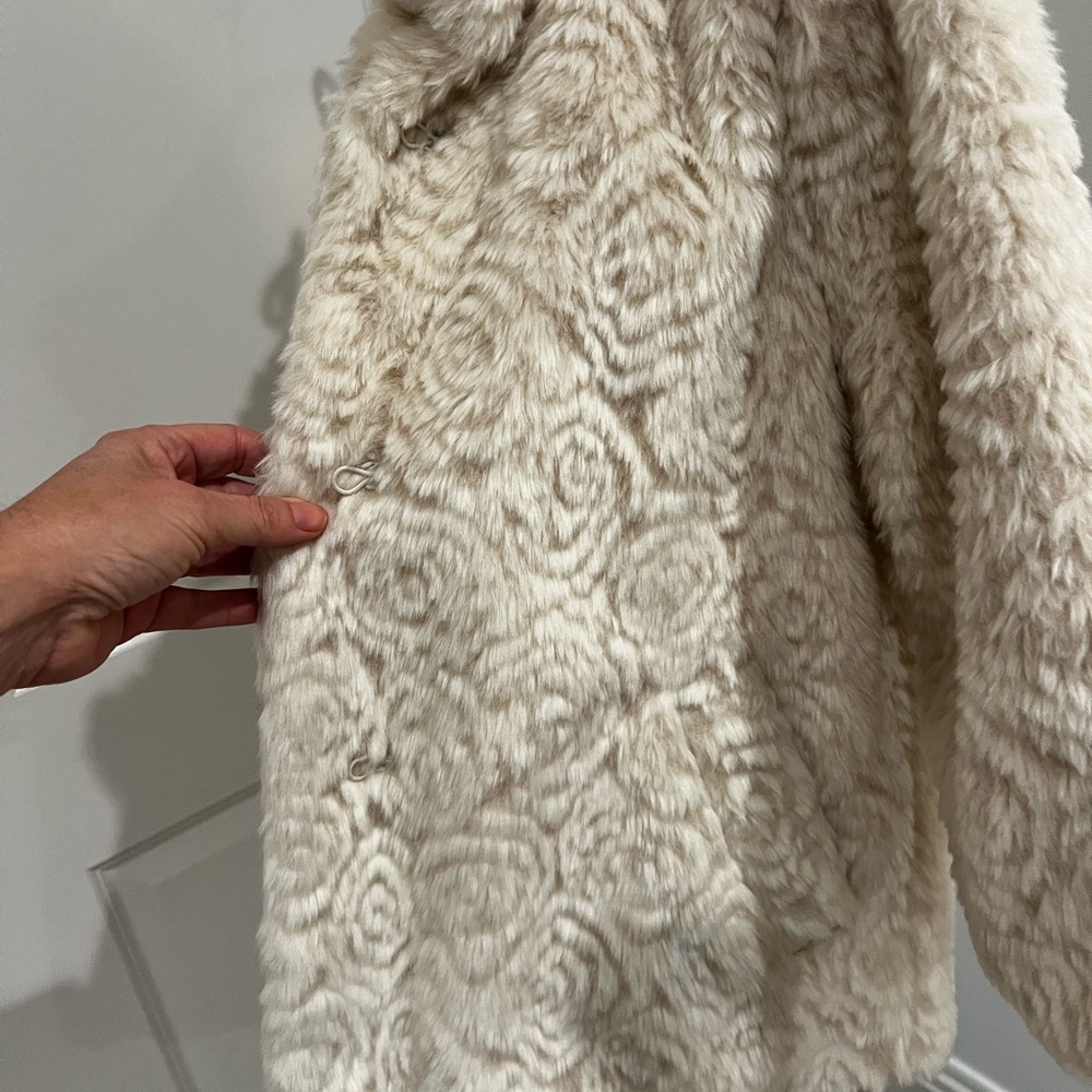 Source Unknown Cream Teddy Jacket - image 2